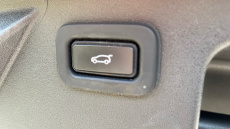 Land Rover Discovery Sport 1.5 P300e R-Dynamic SE 5dr Auto [5 Seat] Station Wagon